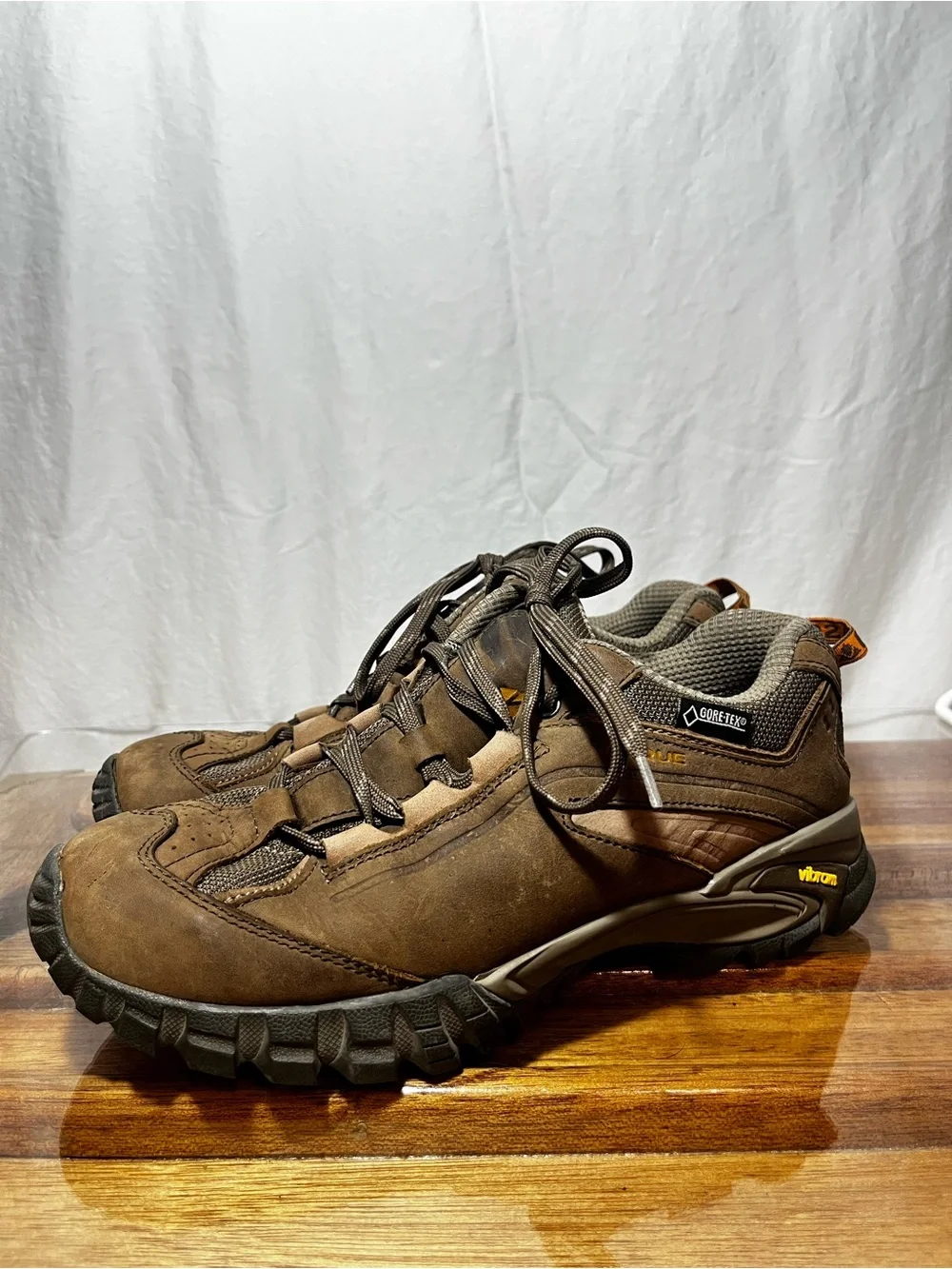 Vasque Mantra 7071 Gore-Tex Waterproof Hiking Shoes boots Women's Size 9M Brown